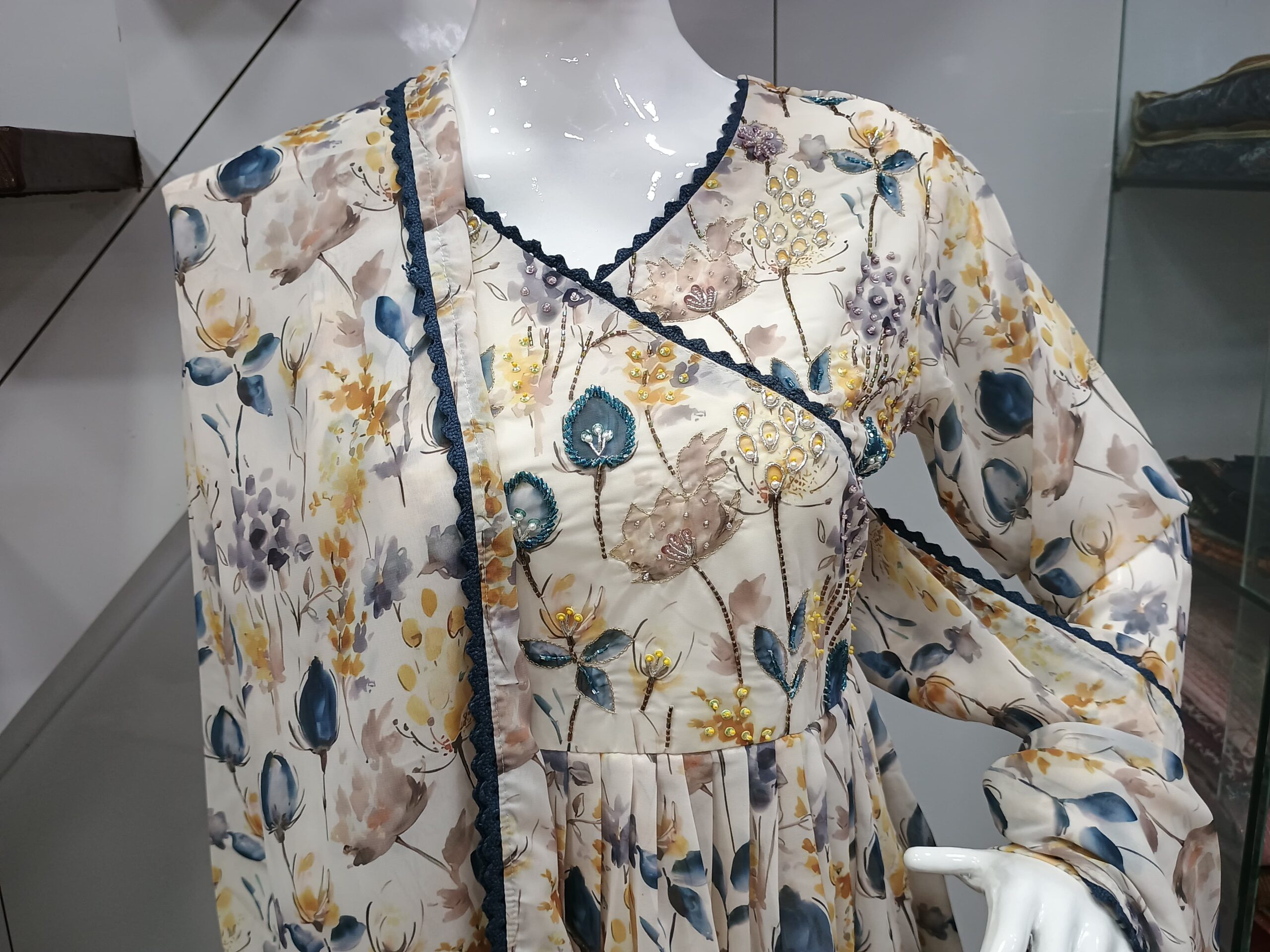 WhatsApp Image 2024-01-12 at 19.42.07